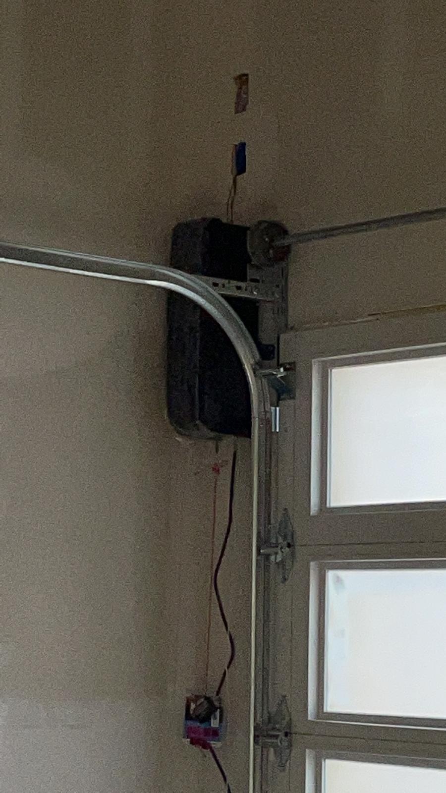 Top Garage Door Opener Repair Houston - Smart Openers & Troubleshooting - Lemus Garage Door Services Katy TX