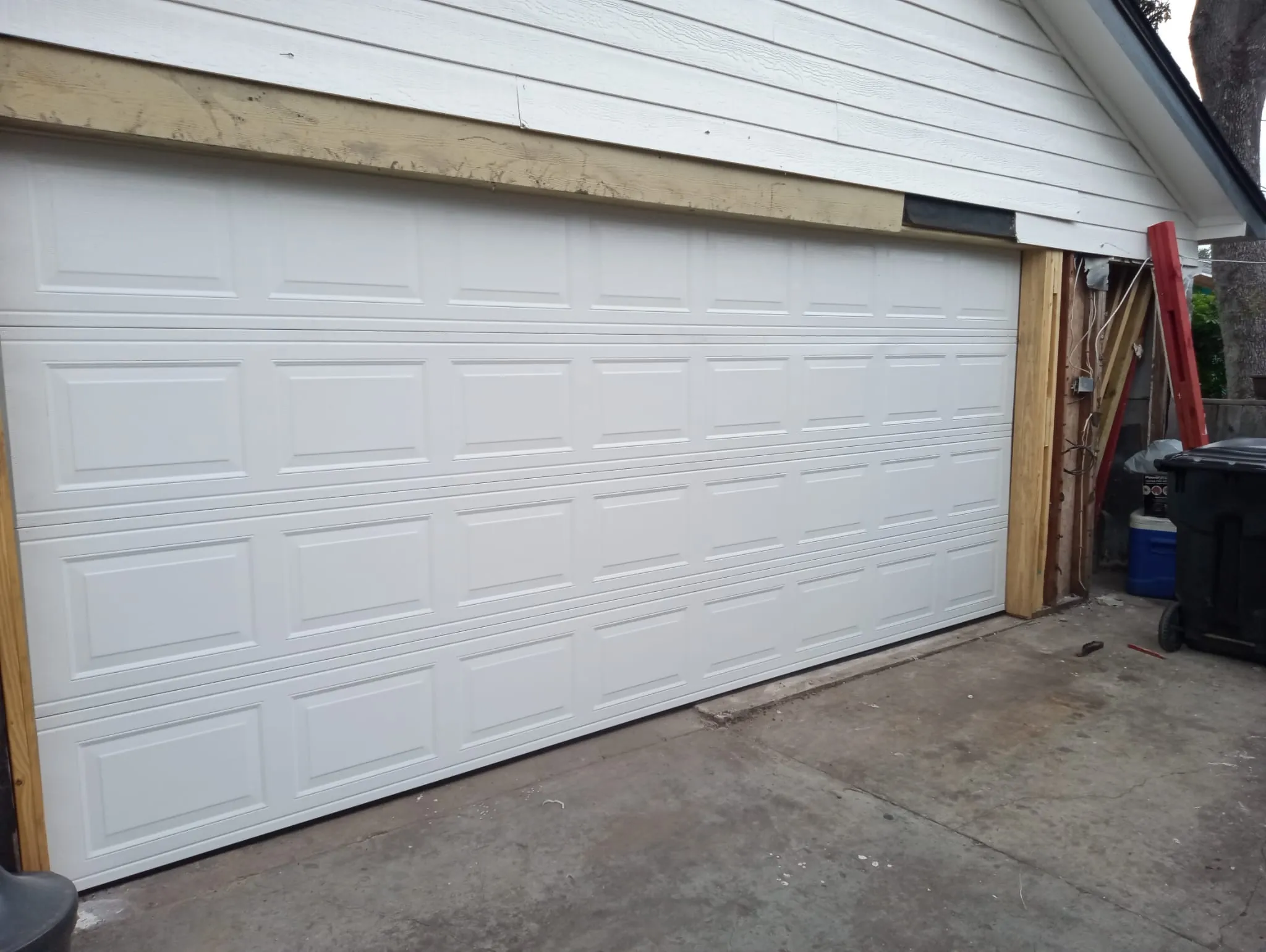 Garage Door Fell on Car: What to Do Next | Katy TX - Lemus Garage Door Services Katy TX